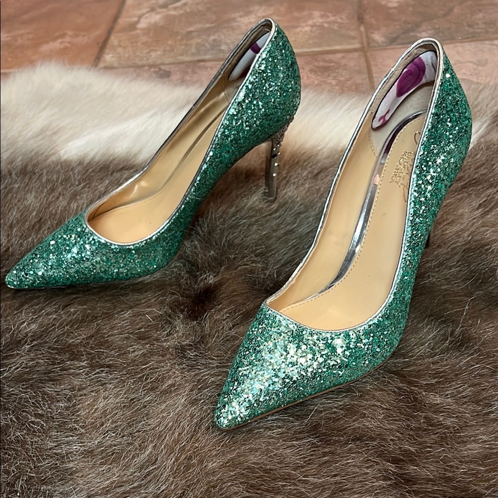 Badgley Mischka Green Glitter Women's Shoes - Picture 8 of 9